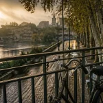 Commune d’Avignon : Grand Avignon et intra-muros au bord du Rhône, Palais des Papes