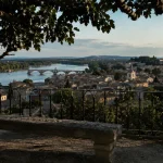 Rocher des Doms à Avignon, vue sur le Rhône et le pont Saint-Bénézet