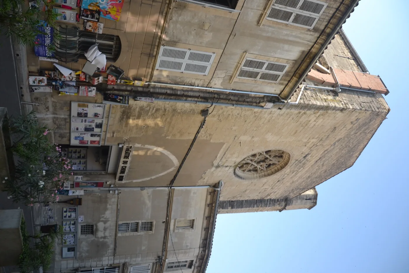 Façade du Théâtre du Chêne Noir à Avignon en 2015